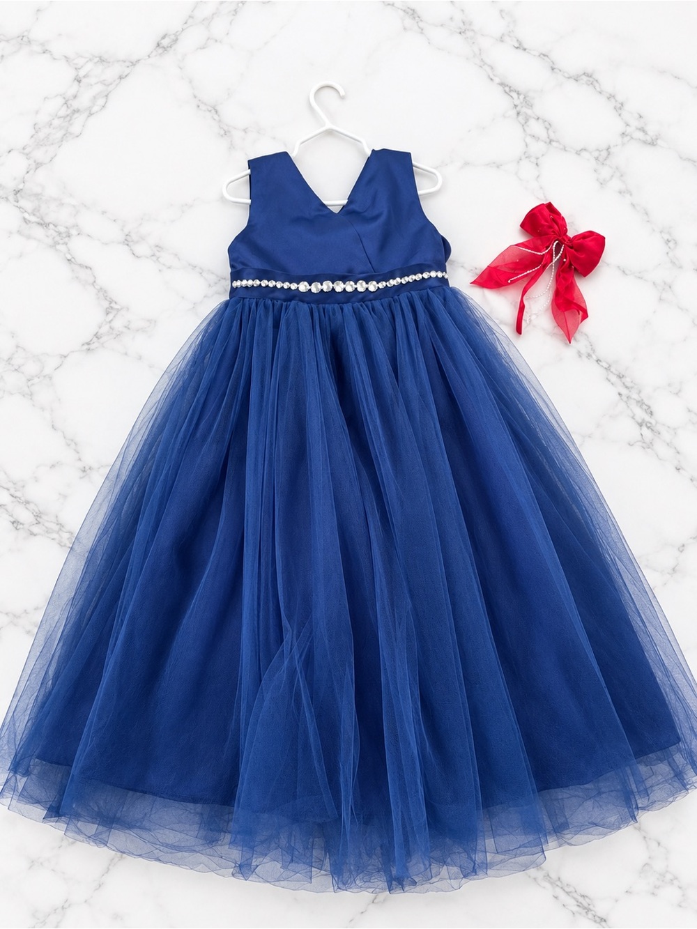 Elegant Navy Tulle Flower Girl Dress with Pearl Waistband Size 5 / 110